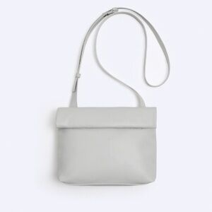Zara Crossbody Bag in grey.
